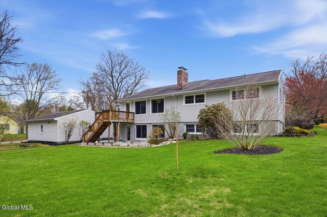 43 Meadowview Drive, Queensbury, NY 12804