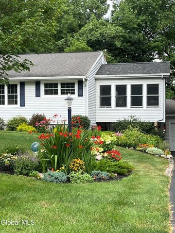 43 Meadowview Drive, Queensbury, NY 12804
