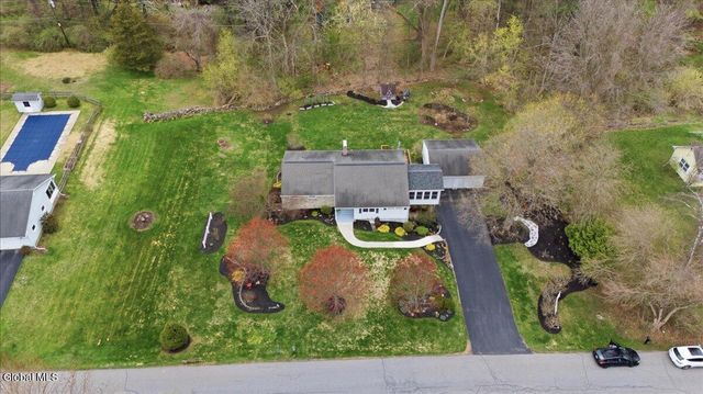 43 Meadowview Drive, Queensbury, NY 12804