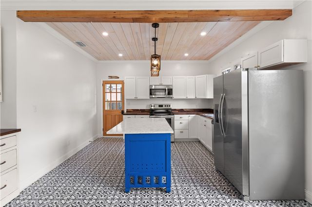 2106 Gloucester Street, Brunswick, GA 31520