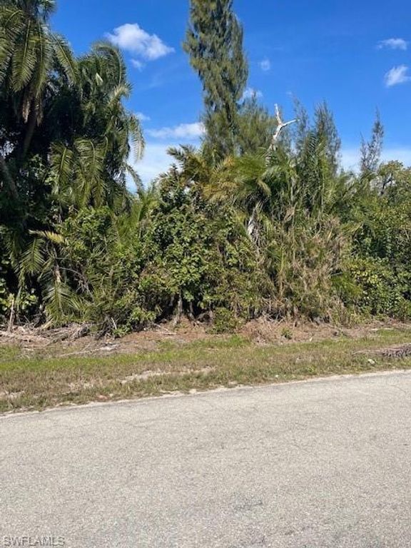 7165 Congdon RD, FORT MYERS, FL 33908 — exterior