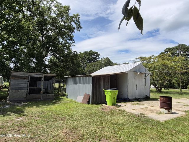 2735 Wilmar Road, Vanceboro, NC 28586