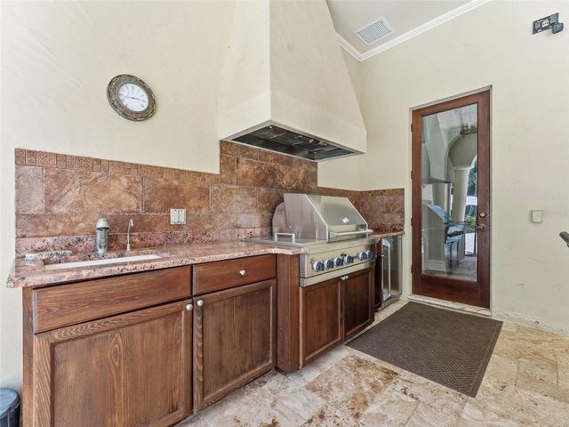18901 LAKES EDGE WAY, Odessa, FL 33556