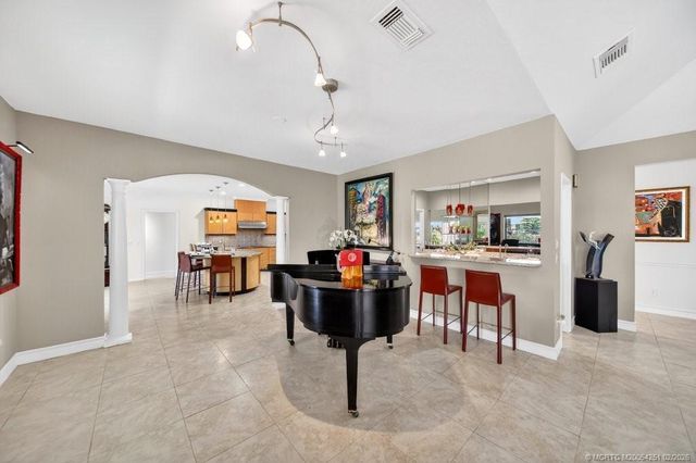 5222 SW Bimini Circle N, Palm City, FL 34990