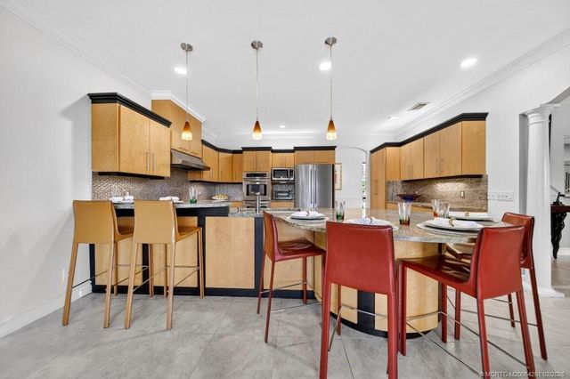 5222 SW Bimini Circle N, Palm City, FL 34990