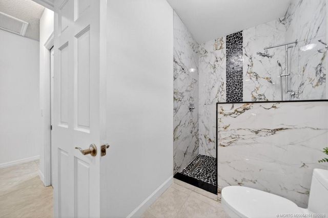 5222 SW Bimini Circle N, Palm City, FL 34990