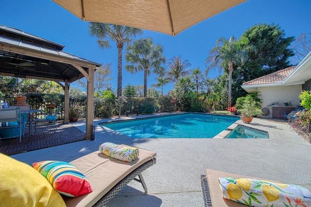 5222 SW Bimini Circle N, Palm City, FL 34990