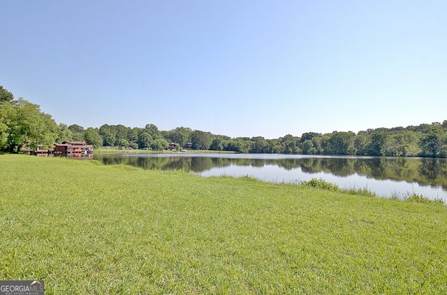504 Ridgelake Drive, Peachtree City, GA 30269