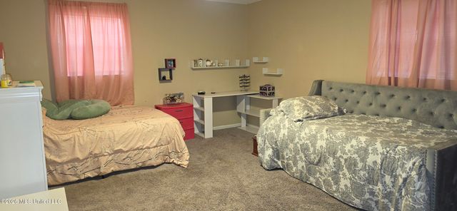 1208 Hickory Hill Drive, Gautier, MS 39553
