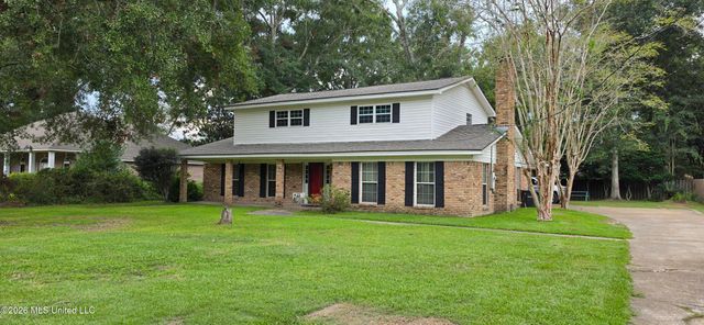 1208 Hickory Hill Drive, Gautier, MS 39553