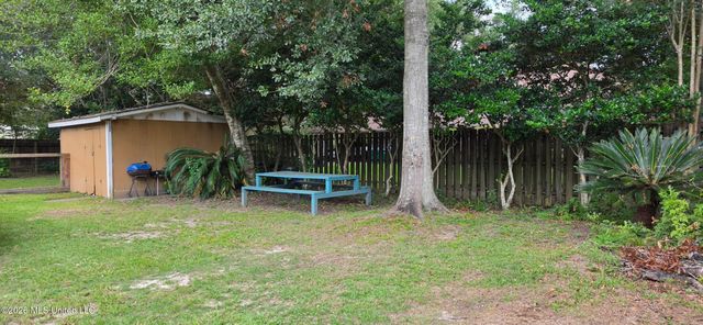 1208 Hickory Hill Drive, Gautier, MS 39553