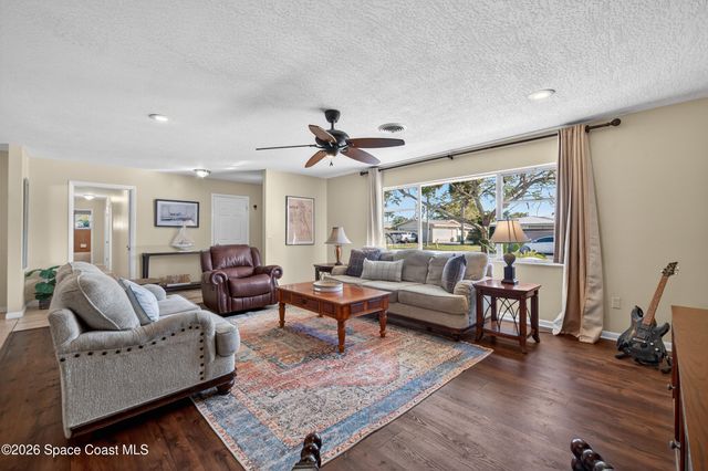 560 Glenwood Avenue, Satellite Beach, FL 32937