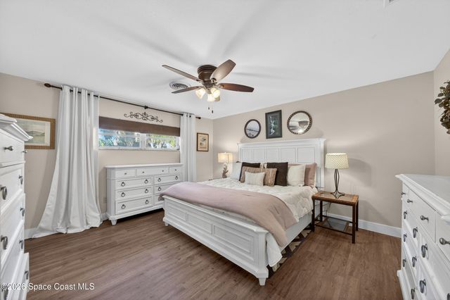 560 Glenwood Avenue, Satellite Beach, FL 32937