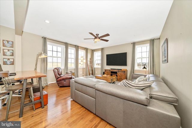 728 HOLDEN RD, Frederick, MD 21701