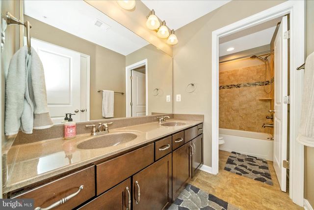 728 HOLDEN RD, Frederick, MD 21701