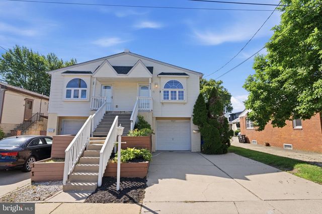 9223 MARSDEN ST, Philadelphia, PA 19114