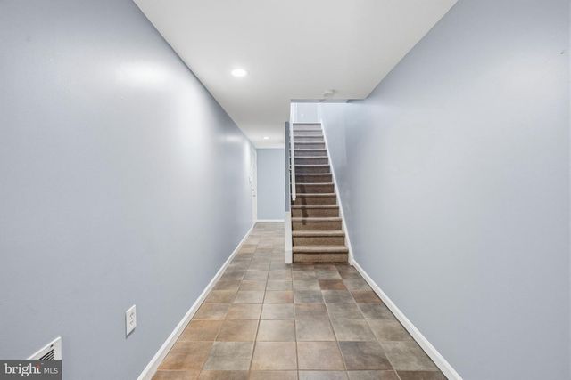 9223 MARSDEN ST, Philadelphia, PA 19114