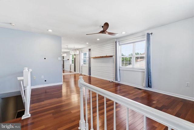 9223 MARSDEN ST, Philadelphia, PA 19114