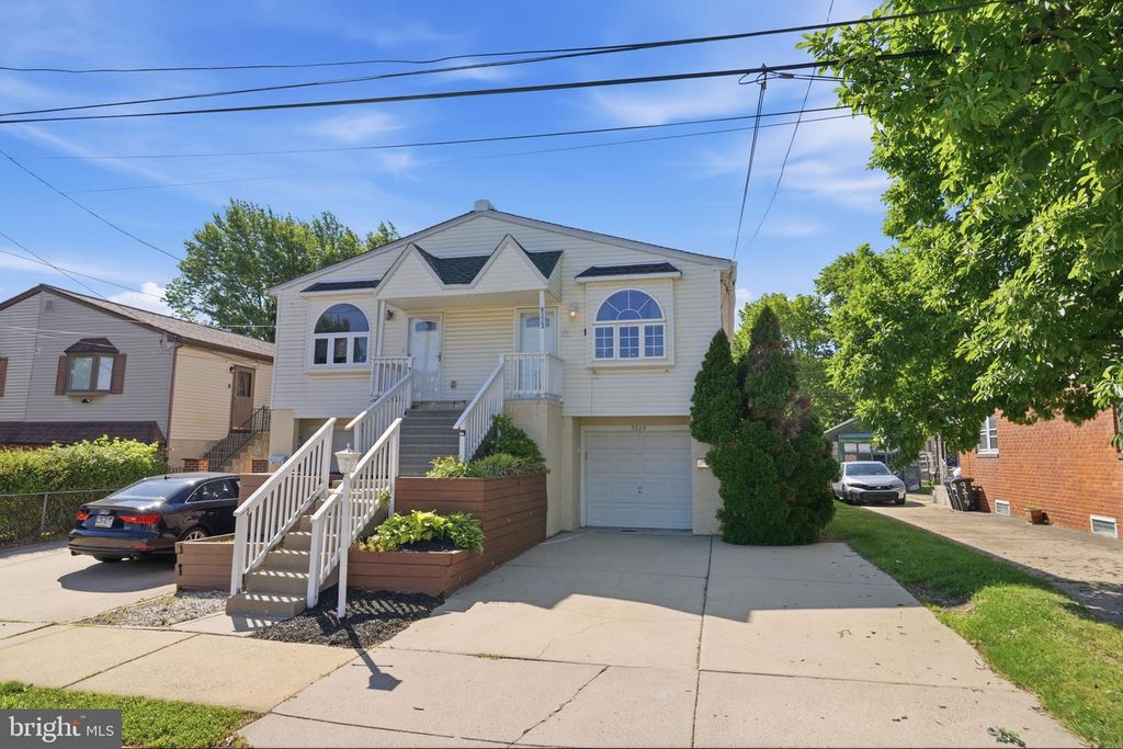 9223 MARSDEN ST, Philadelphia, PA 19114