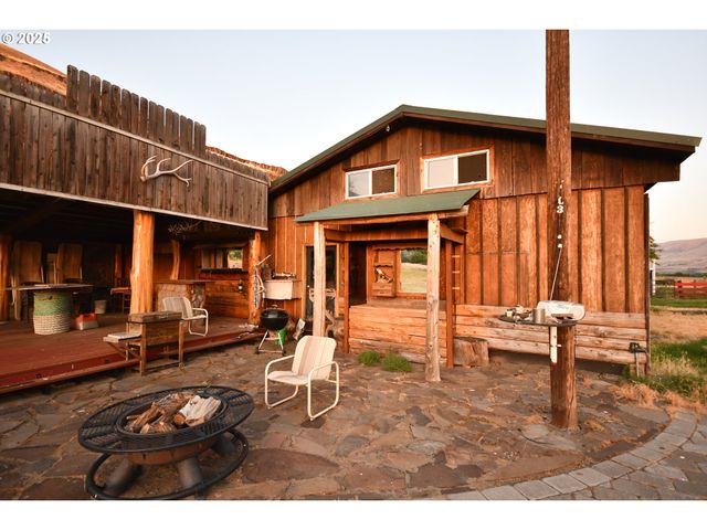 820 Biggs Rufus Hwy, Rufus, OR 97050