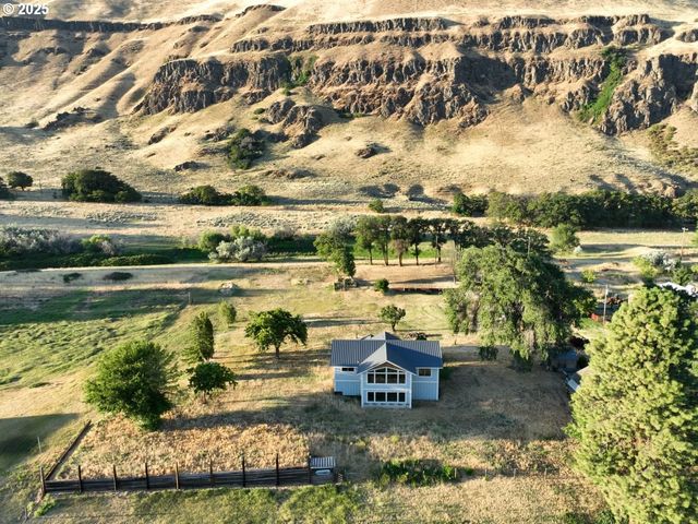 820 Biggs Rufus Hwy, Rufus, OR 97050