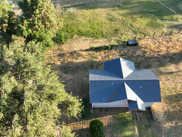 820 Biggs Rufus Hwy, Rufus, OR 97050