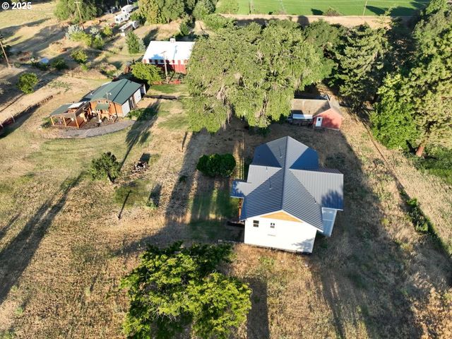 820 Biggs Rufus Hwy, Rufus, OR 97050