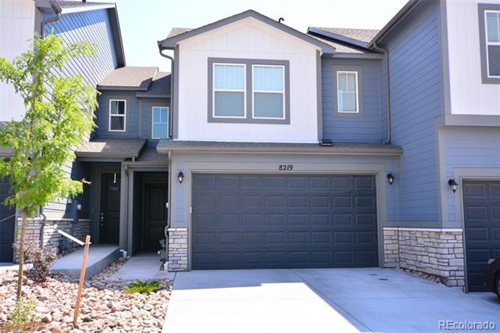 8219 Grey Bark Way, Colorado Springs, CO 80908