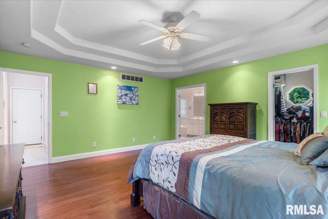 104 Northwoods Court, Chatham, IL 62629