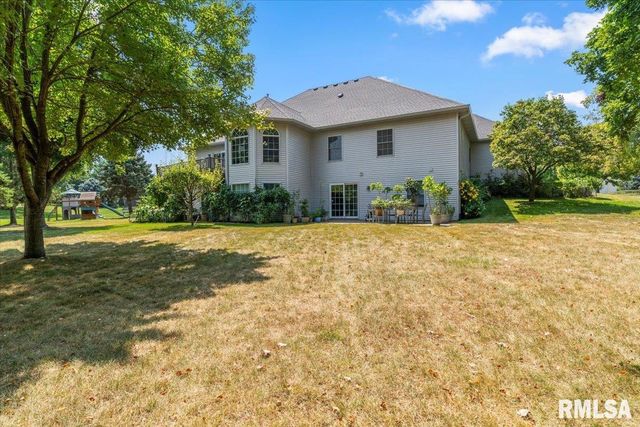 104 Northwoods Court, Chatham, IL 62629