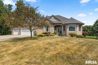 104 Northwoods Court, Chatham, IL 62629