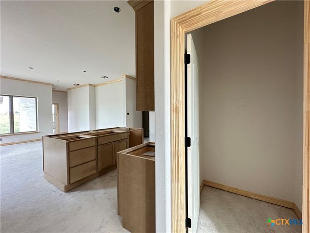 220 Desert Holly Drive, Temple, TX 76502