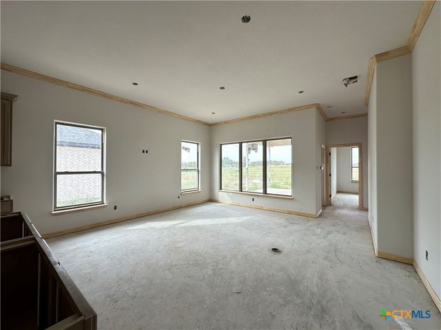 220 Desert Holly Drive, Temple, TX 76502