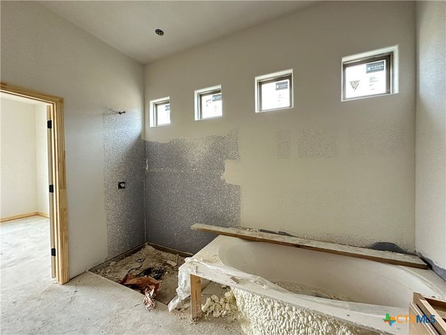 220 Desert Holly Drive, Temple, TX 76502