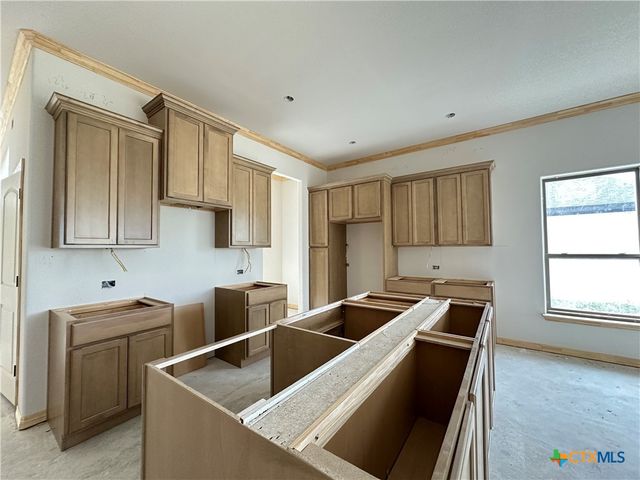 220 Desert Holly Drive, Temple, TX 76502