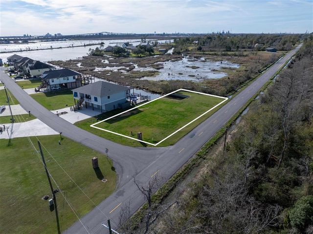1991 Riviera Drive, Westlake, LA 70669