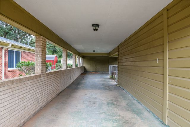 2403 Douglas Drive, Bossier City, LA 71111