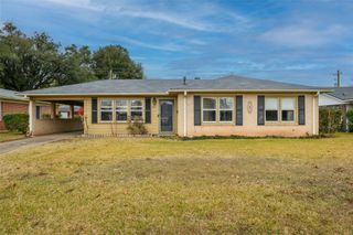 2403 Douglas Drive, Bossier City, LA 71111