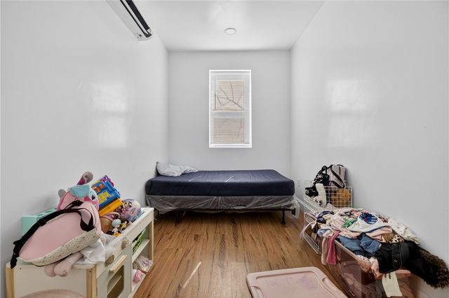 528 Charles Street, Providence, RI 02904