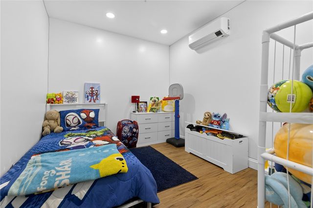 528 Charles Street, Providence, RI 02904