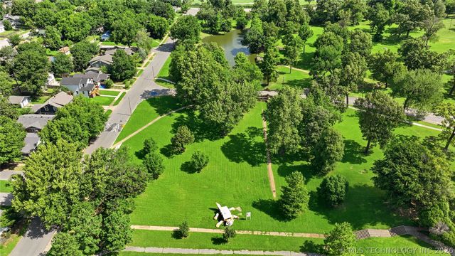 1314 W Easton Street, Tulsa, OK 74127