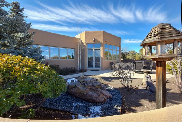24 Picacho Peak, Santa Fe, NM 87506