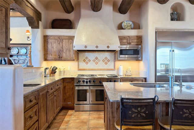 24 Picacho Peak, Santa Fe, NM 87506