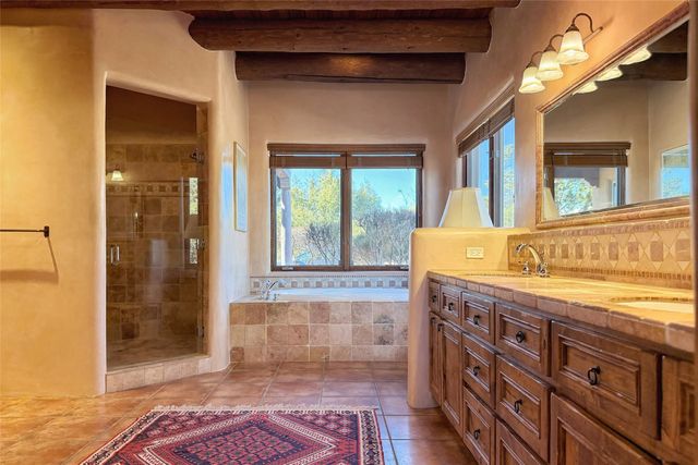 24 Picacho Peak, Santa Fe, NM 87506