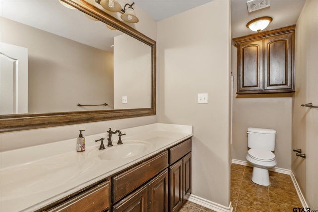 469 Cherokee, Rusk, TX 75785