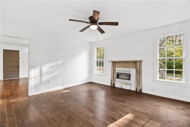 5688 Fairmount Highway SE, Calhoun, GA 30701