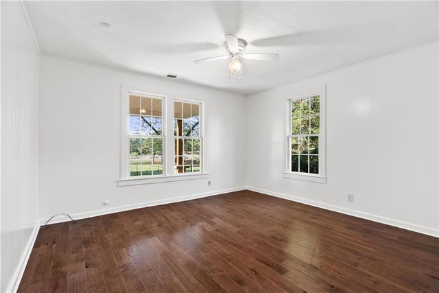 5688 Fairmount Highway SE, Calhoun, GA 30701