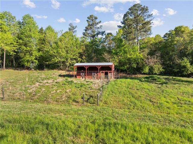 5688 Fairmount Highway SE, Calhoun, GA 30701