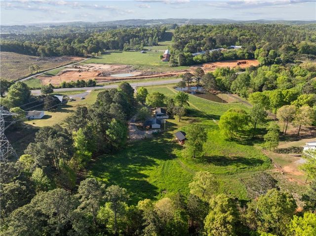 5688 Fairmount Highway SE, Calhoun, GA 30701