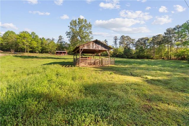 5688 Fairmount Highway SE, Calhoun, GA 30701